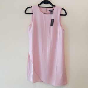 White House Black Market NWT long top. 6